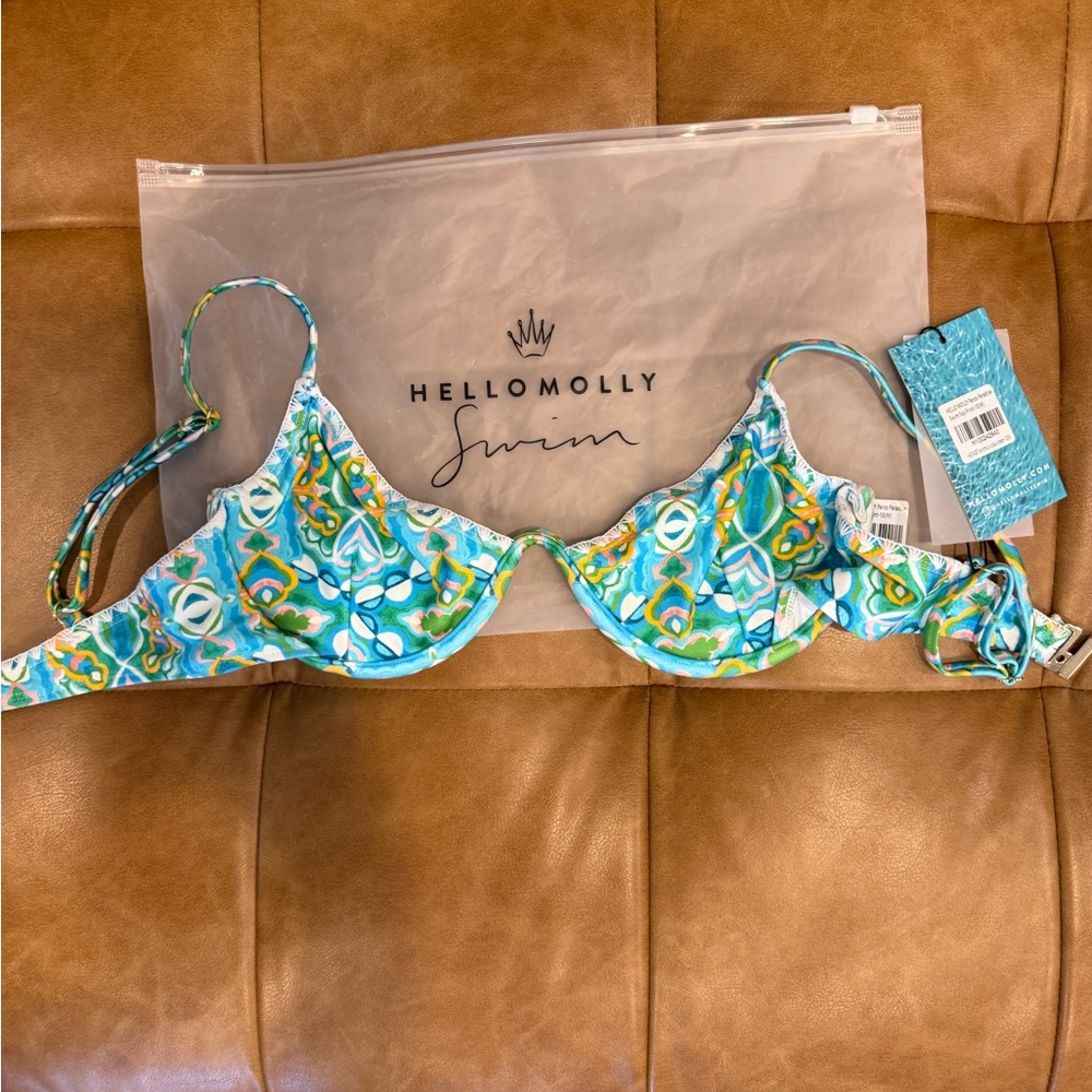 Hello Molly Paros Paradise Bikini Top - Picture 4 of 5